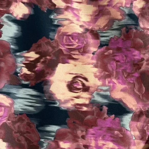 Nine West Active Mesh-Inset Cropped Leggings - Picture 5 of 10